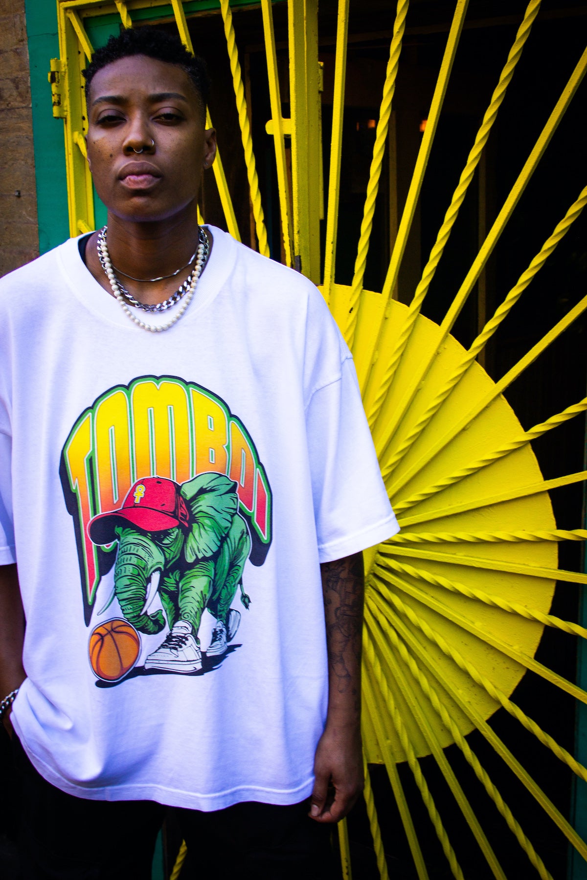 BALL IS LIFE TEE - Creame
