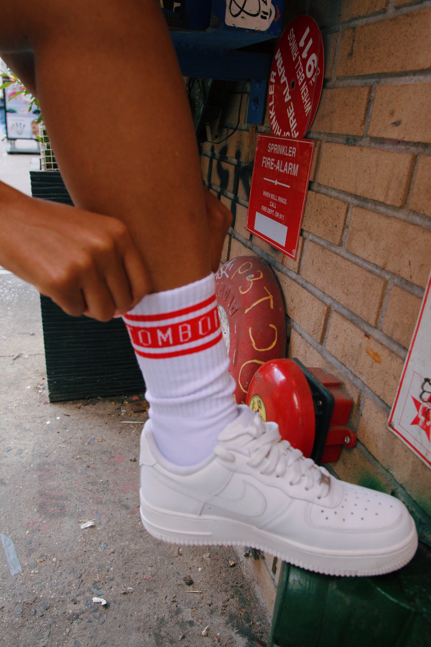 TOMBOI SCHOOL SOCKS - Red/White